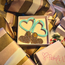 Load image into Gallery viewer, Miami Mint Hearts  &amp; Golden Glitter happy Hearts
